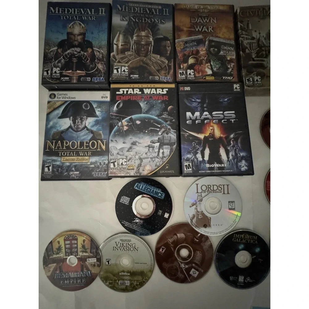 29 PC Games Lot 2000s Boxed & Loose Discs